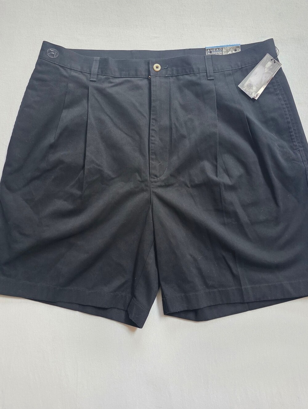 Ahead Authentics Men's Golf Shorts Navy Blue Size 38 NWT
